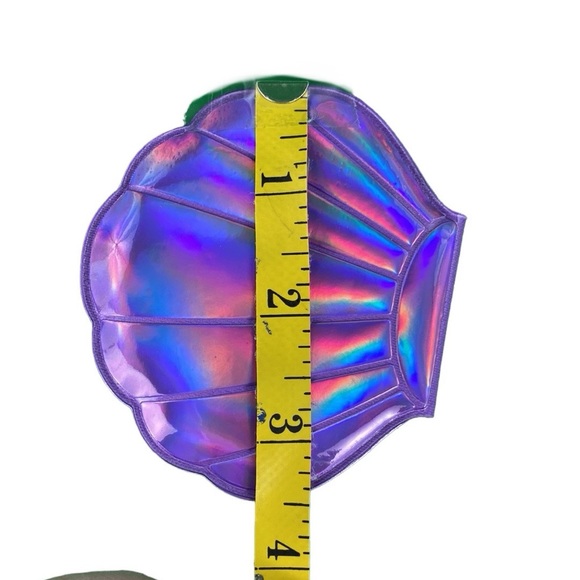 Purple Holographic Sea Shell Compact Mirror - Picture 9 of 15